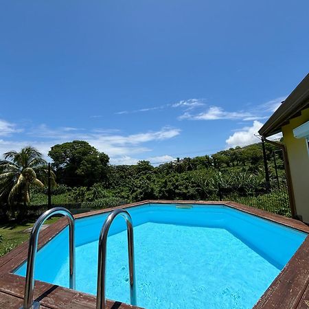 Bung'Hello Village, Piscine Et Parking Gratuit Trois-Rivières Dış mekan fotoğraf